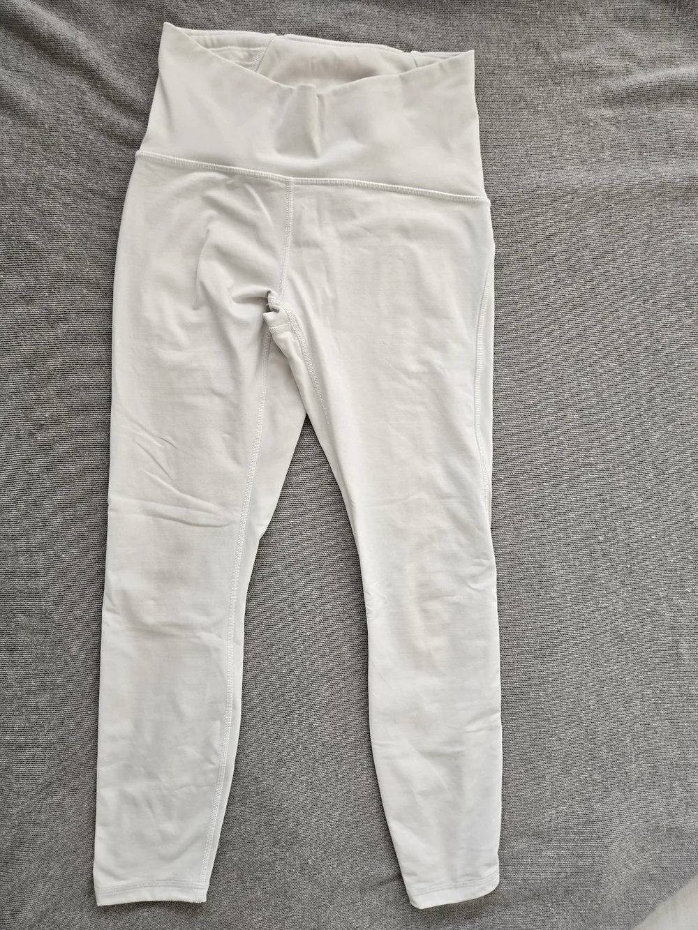 lululemon athletica High-Waist Leggings in Off-White/Cream